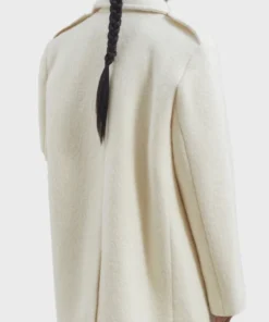 Emily In Paris S4 Camille Razat White Coat