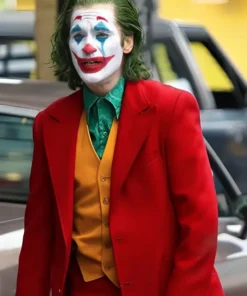 Joaquin Phoenix 2024 Joker Suit
