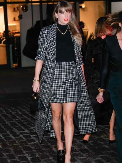 NYC Girls Night Out Plaid Coat