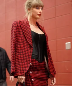 Taylor Swift Chiefs Broncos Red Blazer