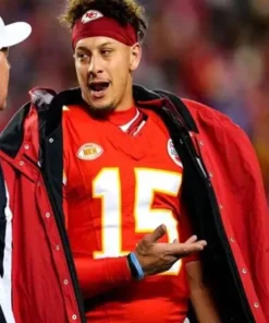 Kansas City Chiefs Patrick Mahomes Sideline Red Cape Coat