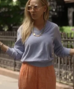 And Just Like That S03 Sarah Jessica Parker V Neck Sweatshirt Blue